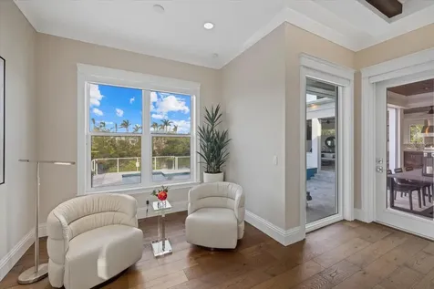 1525 Mallard Lane Sarasota FL 34239