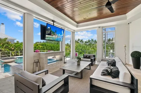 1525 Mallard Lane Sarasota FL 34239