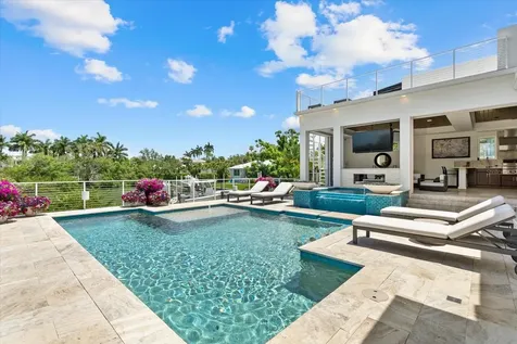 1525 Mallard Lane Sarasota FL 34239