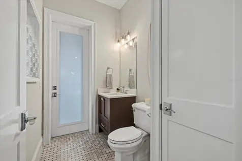 1525 Mallard Lane Sarasota FL 34239