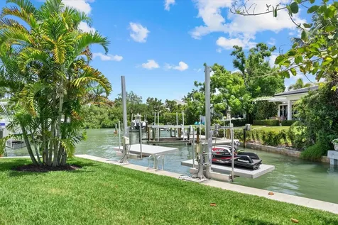 1525 Mallard Lane Sarasota FL 34239