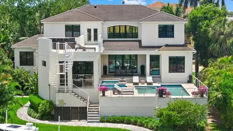 1525 Mallard Lane Sarasota FL 34239