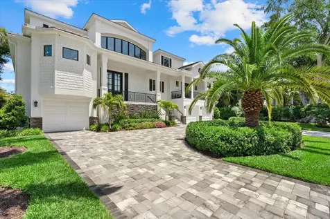 1525 Mallard Lane Sarasota FL 34239