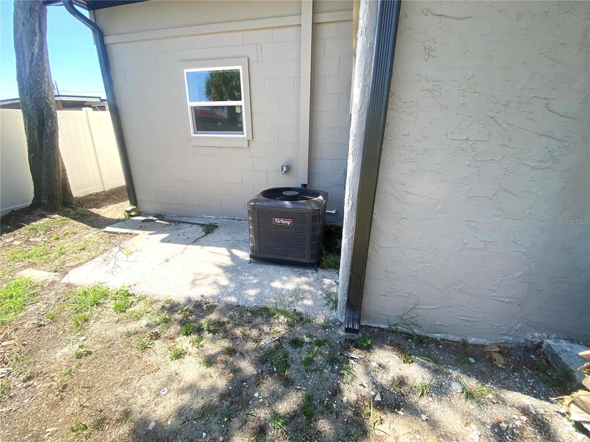 207 Avenue E SE Winter Haven FL 33880