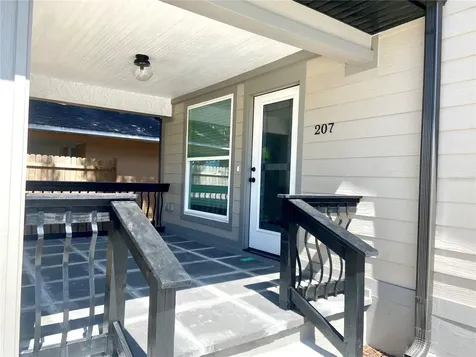 207 Avenue E SE Winter Haven FL 33880