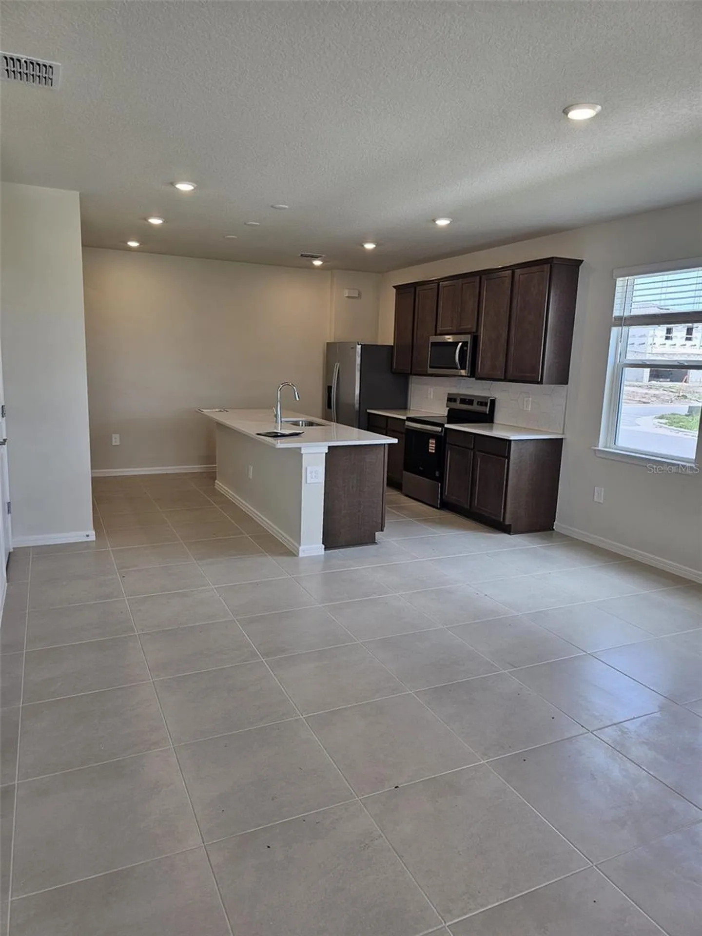 2135 Southbury Drive Kissimmee FL 34744