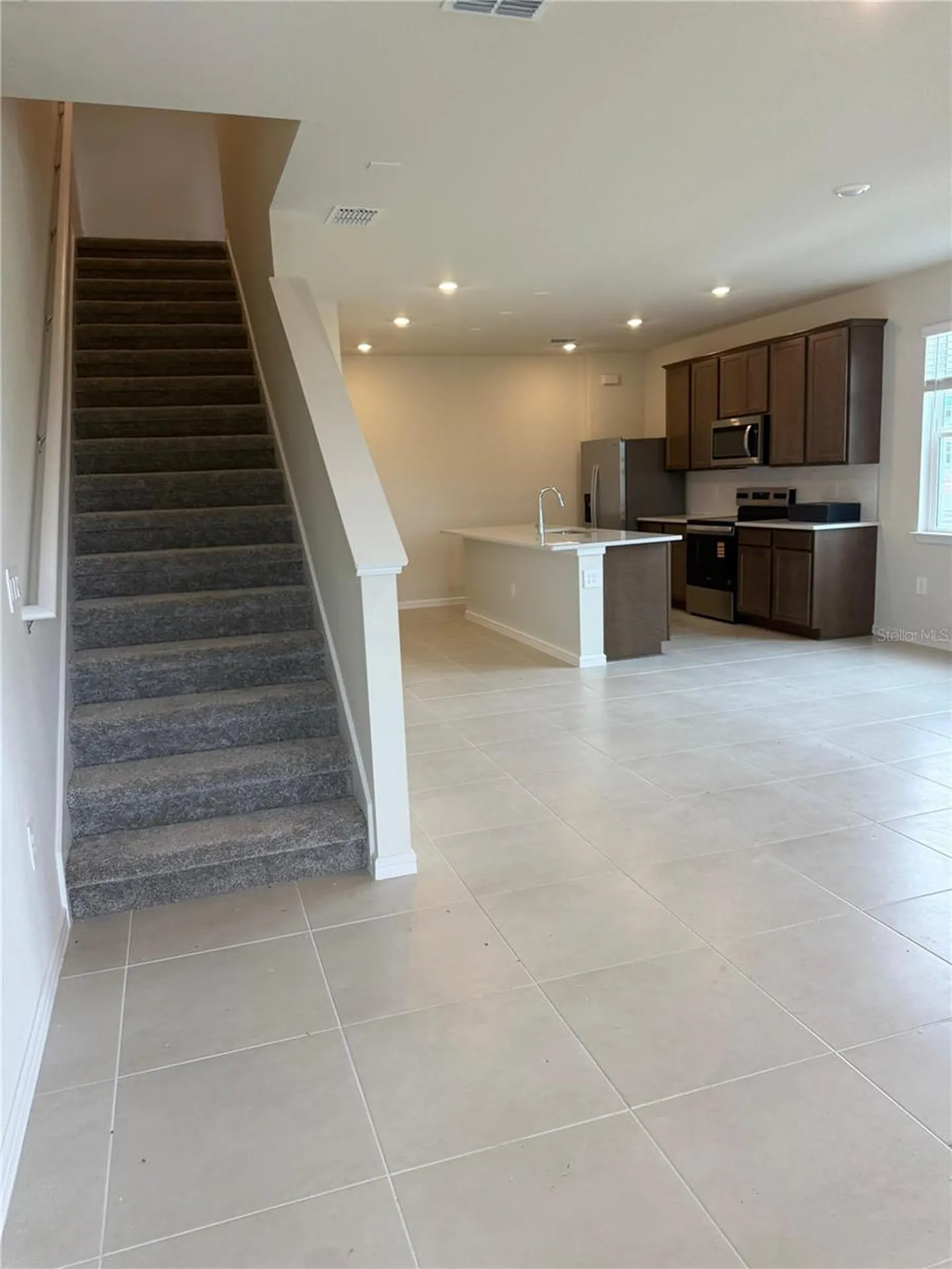 2135 Southbury Drive Kissimmee FL 34744