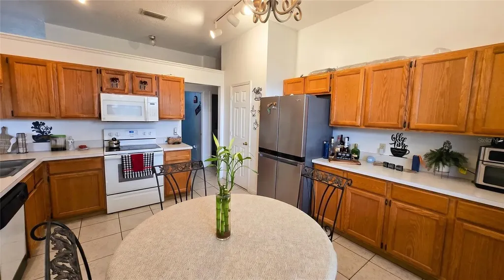 2003 Tiptree Circle Orlando FL 32837
