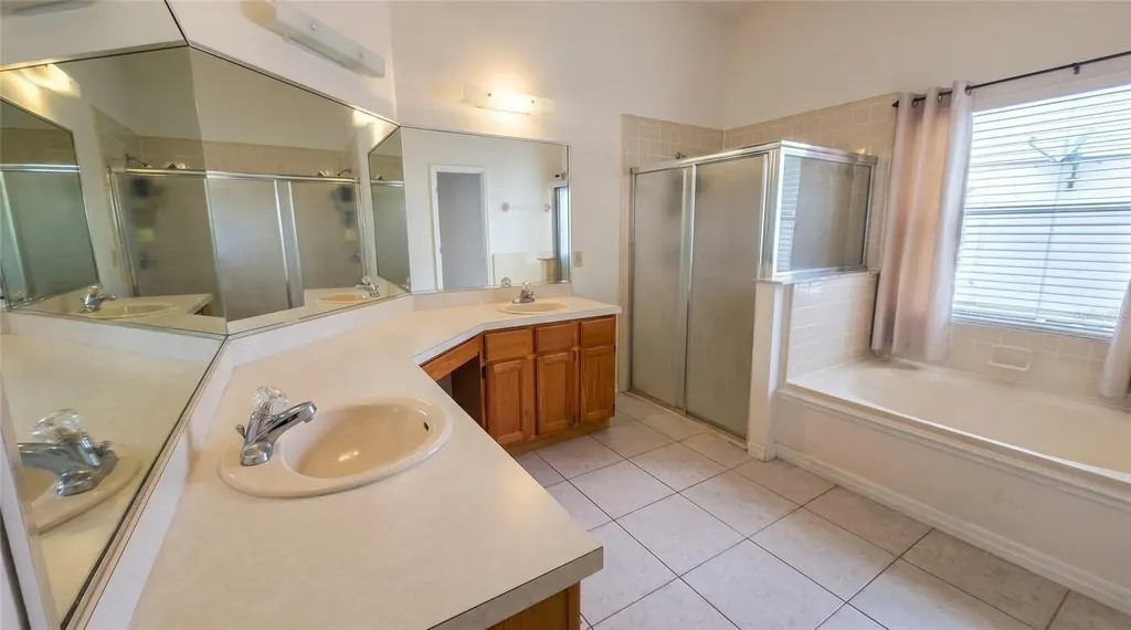 2003 Tiptree Circle Orlando FL 32837