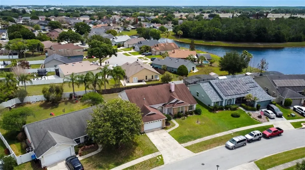 2003 Tiptree Circle Orlando FL 32837