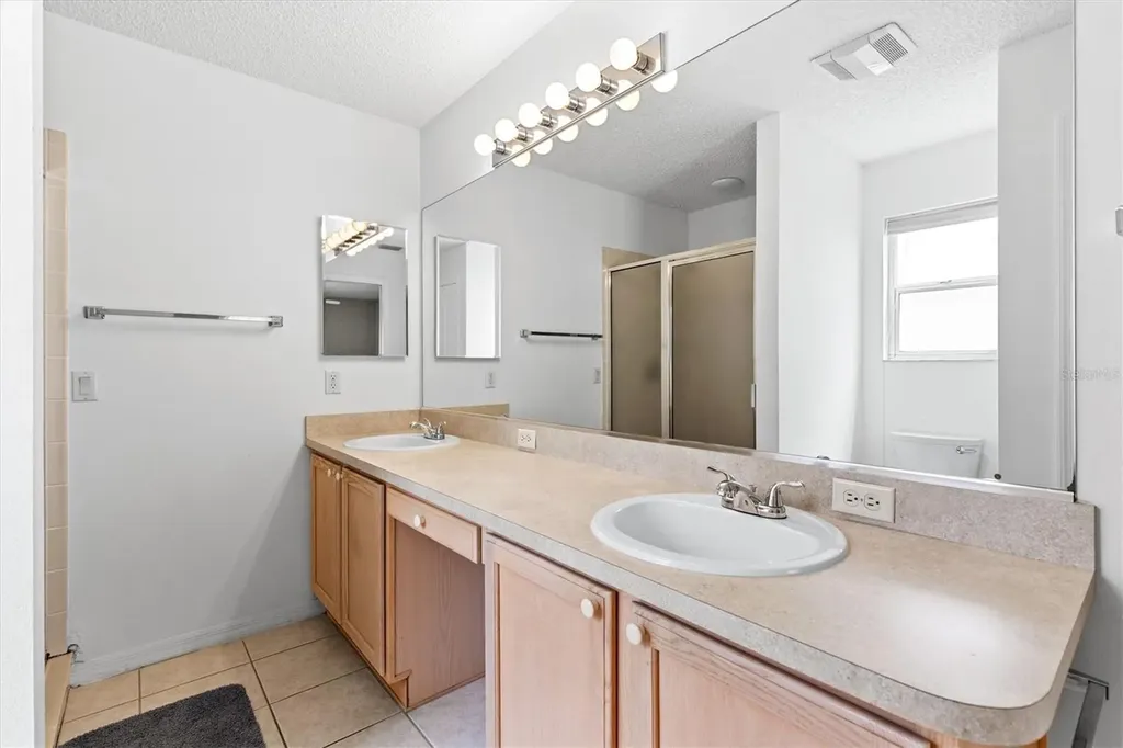 1910 Augustine Drive The Villages FL 32159