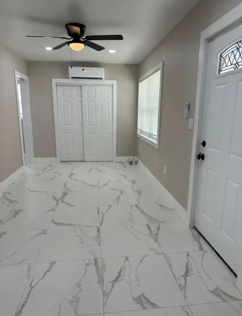 5008 N Tampania Avenue Tampa FL 33614