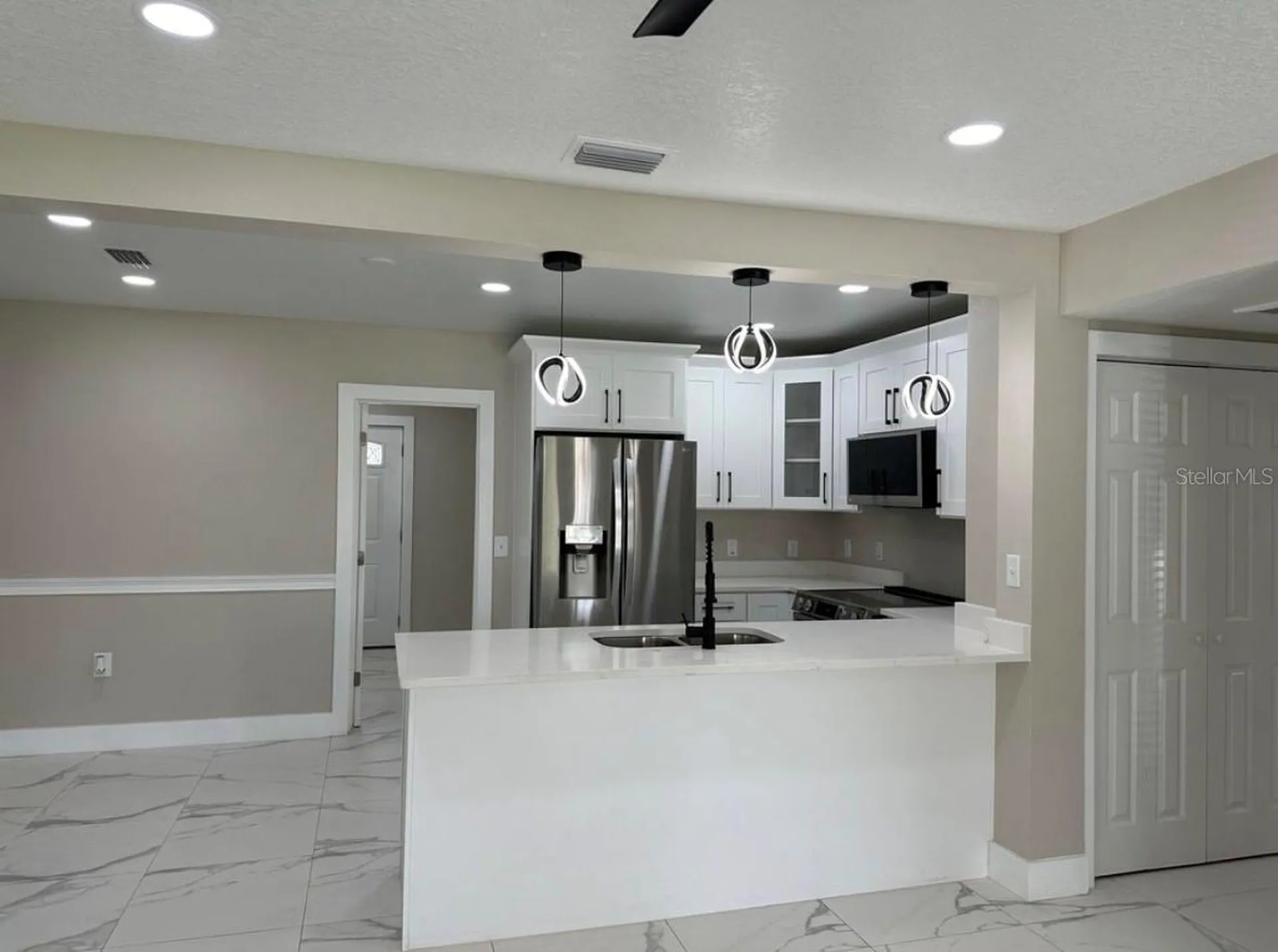 5008 N Tampania Avenue Tampa FL 33614