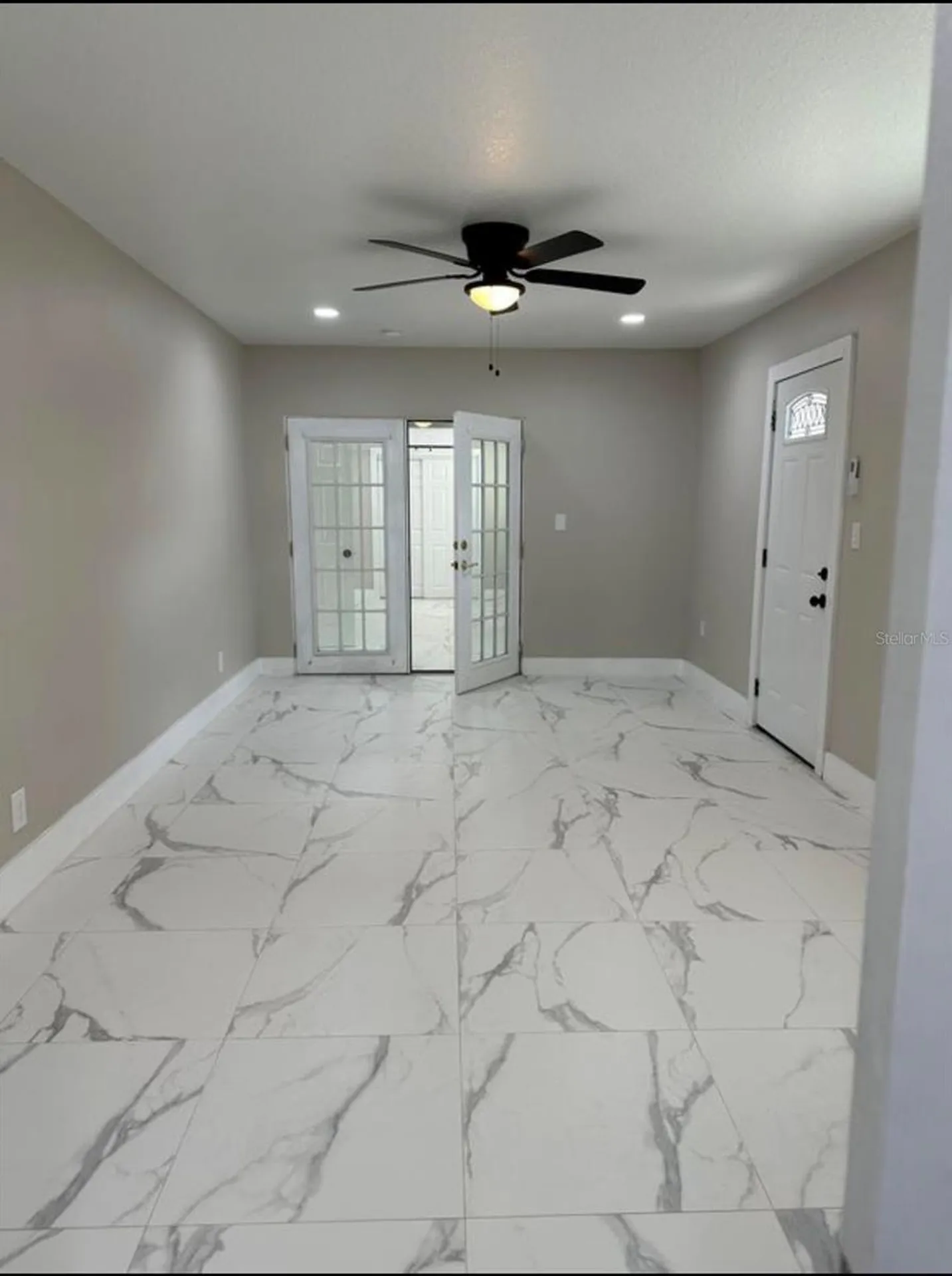 5008 N Tampania Avenue Tampa FL 33614