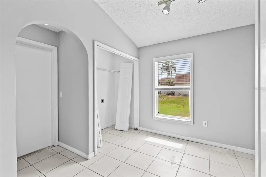 3216 Fairhaven Avenue Kissimmee FL 34746