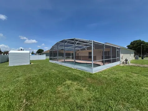 3216 Fairhaven Avenue Kissimmee FL 34746