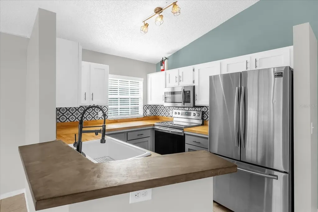 1456 Brookebridge Drive Orlando FL 32825