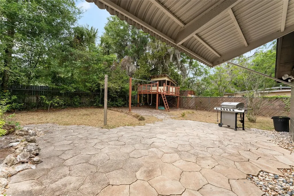 2214 NE 7th Terrace Gainesville FL 32609