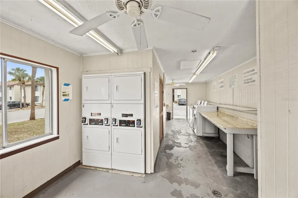 2717 Hidden Lake Boulevard Sarasota FL 34237