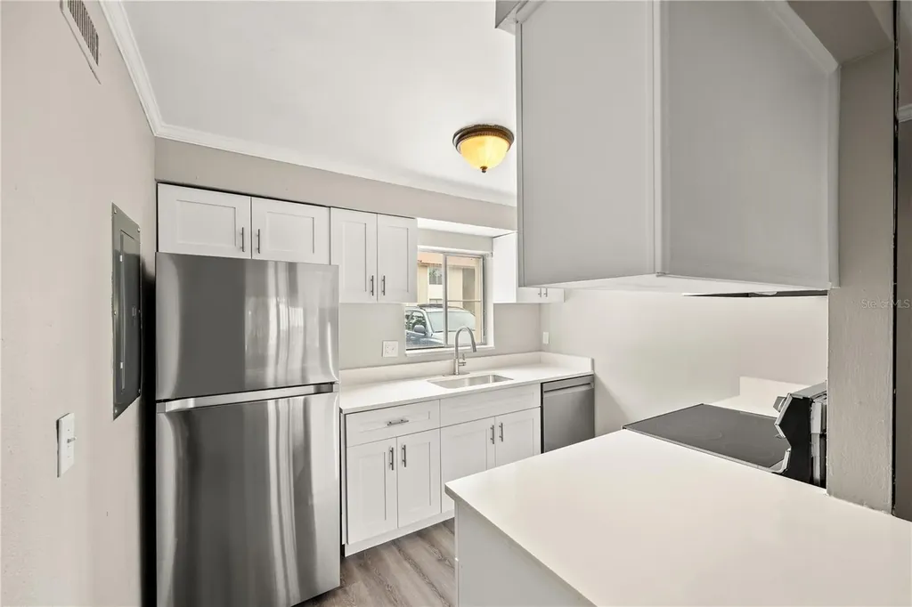 2717 Hidden Lake Boulevard Sarasota FL 34237