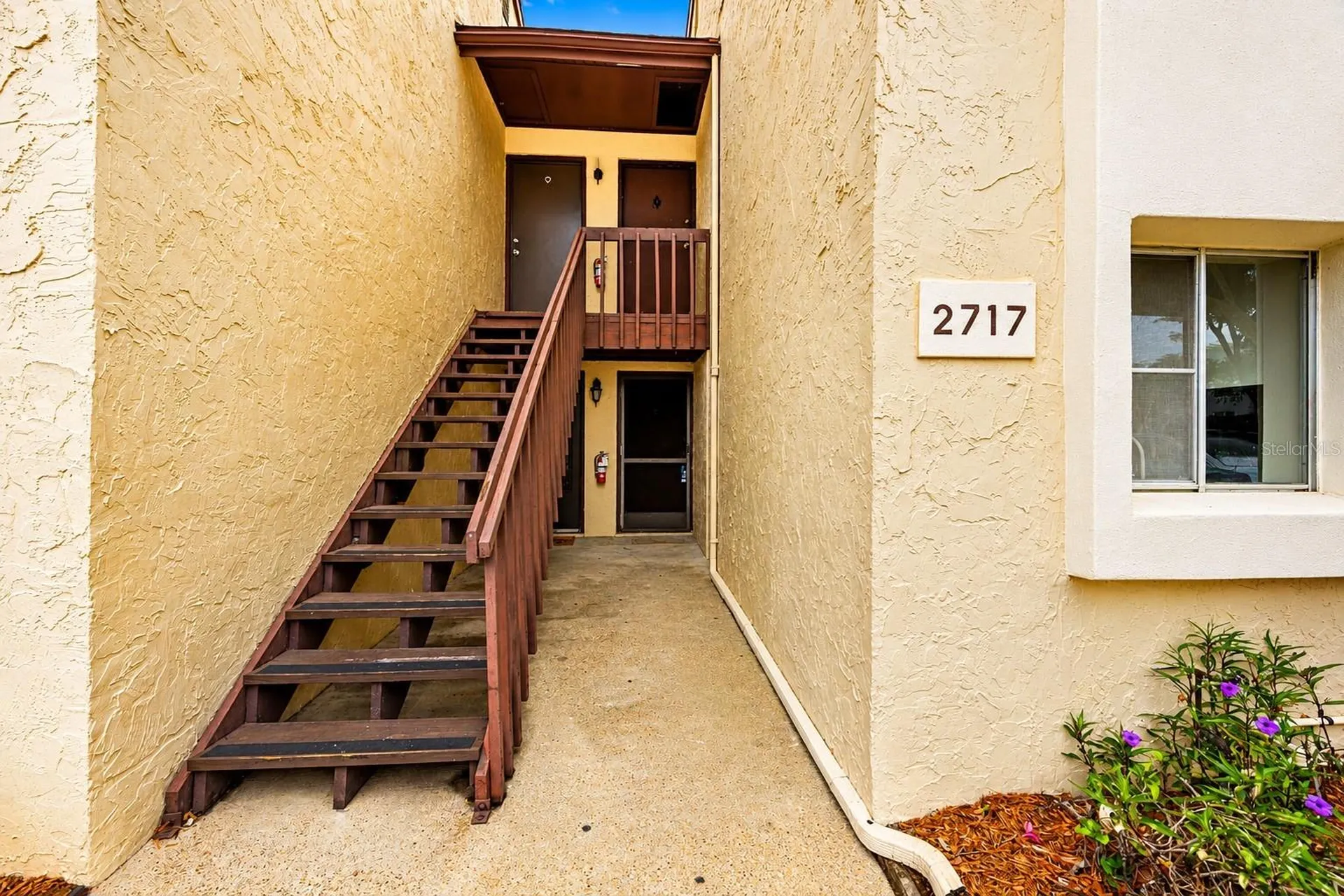 2717 Hidden Lake Boulevard Sarasota FL 34237