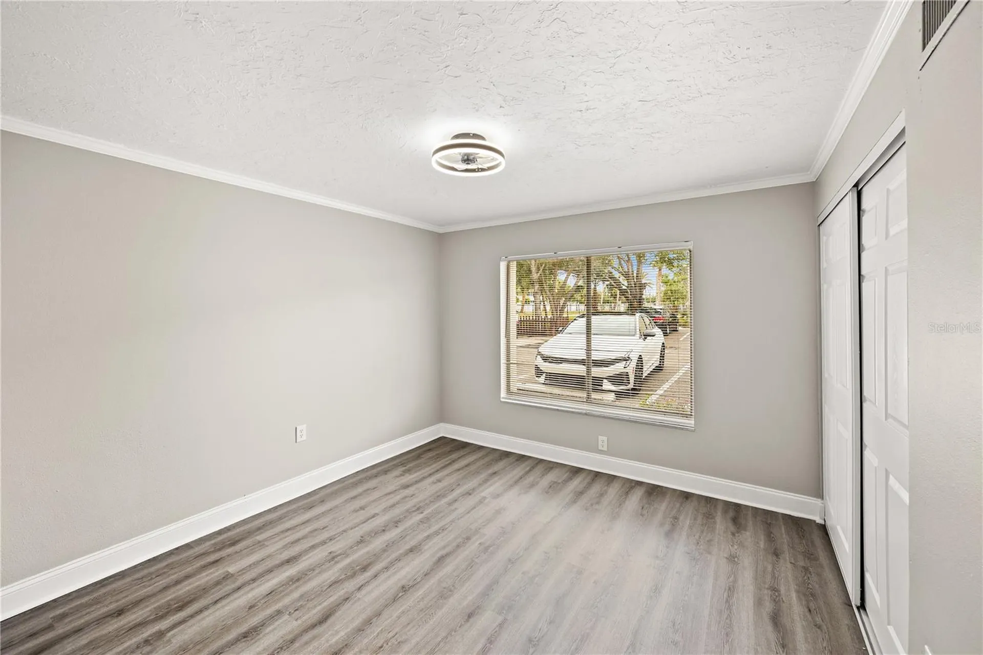 2717 Hidden Lake Boulevard Sarasota FL 34237