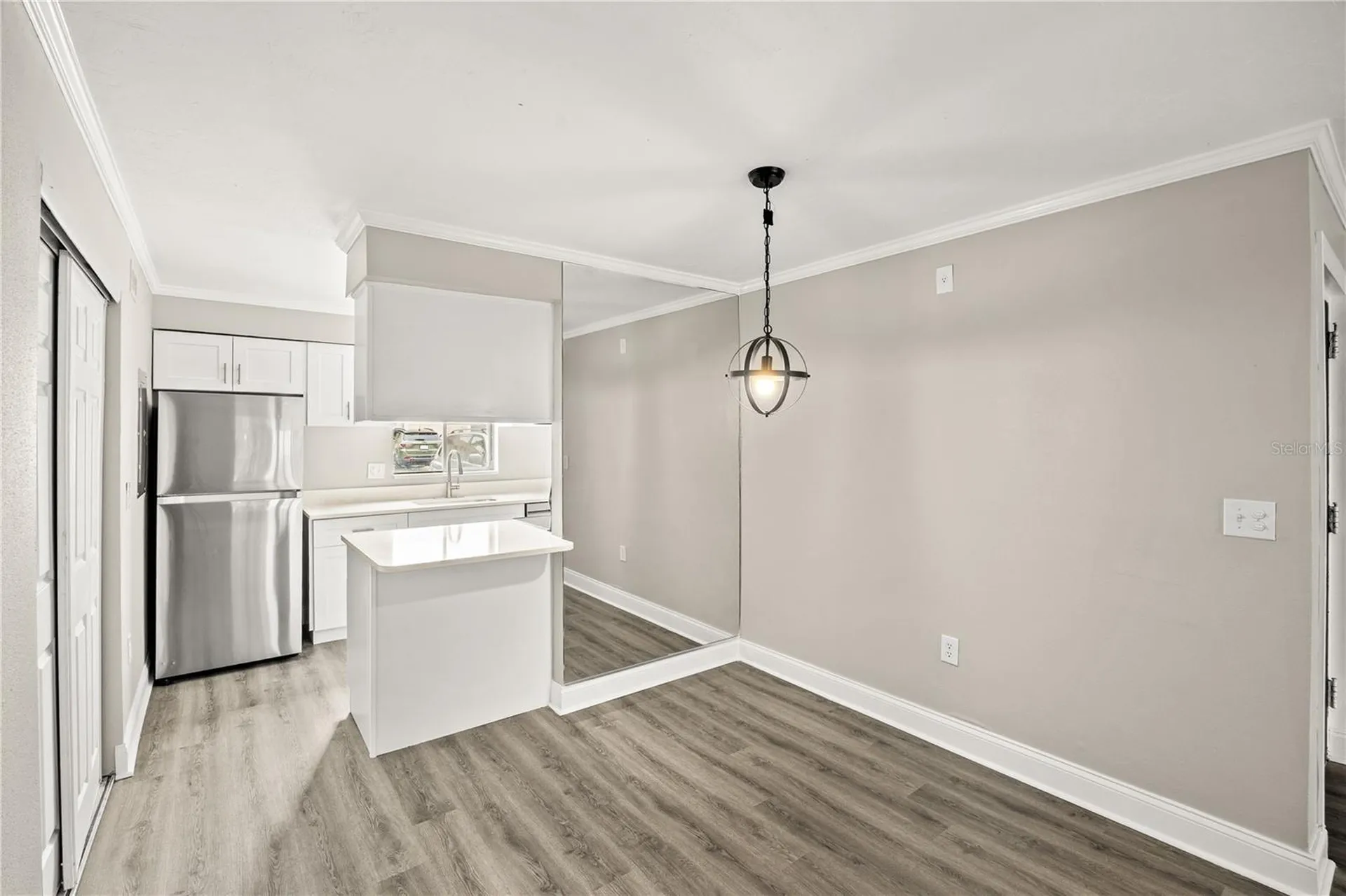 2717 Hidden Lake Boulevard Sarasota FL 34237