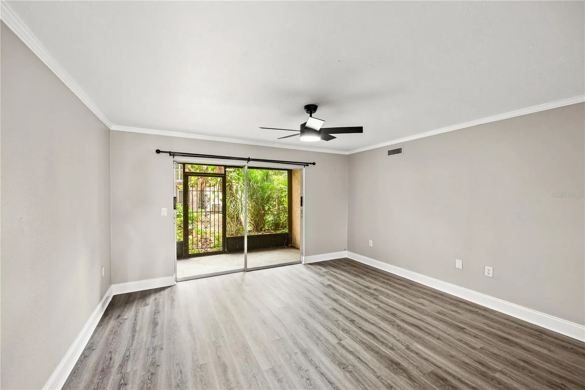 2717 Hidden Lake Boulevard Sarasota FL 34237