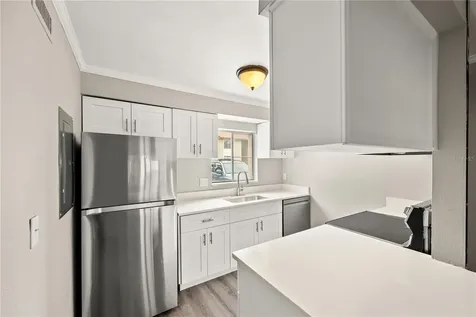 2717 Hidden Lake Boulevard Sarasota FL 34237
