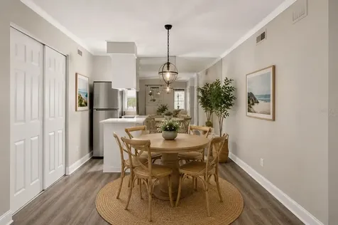 2717 Hidden Lake Boulevard Sarasota FL 34237