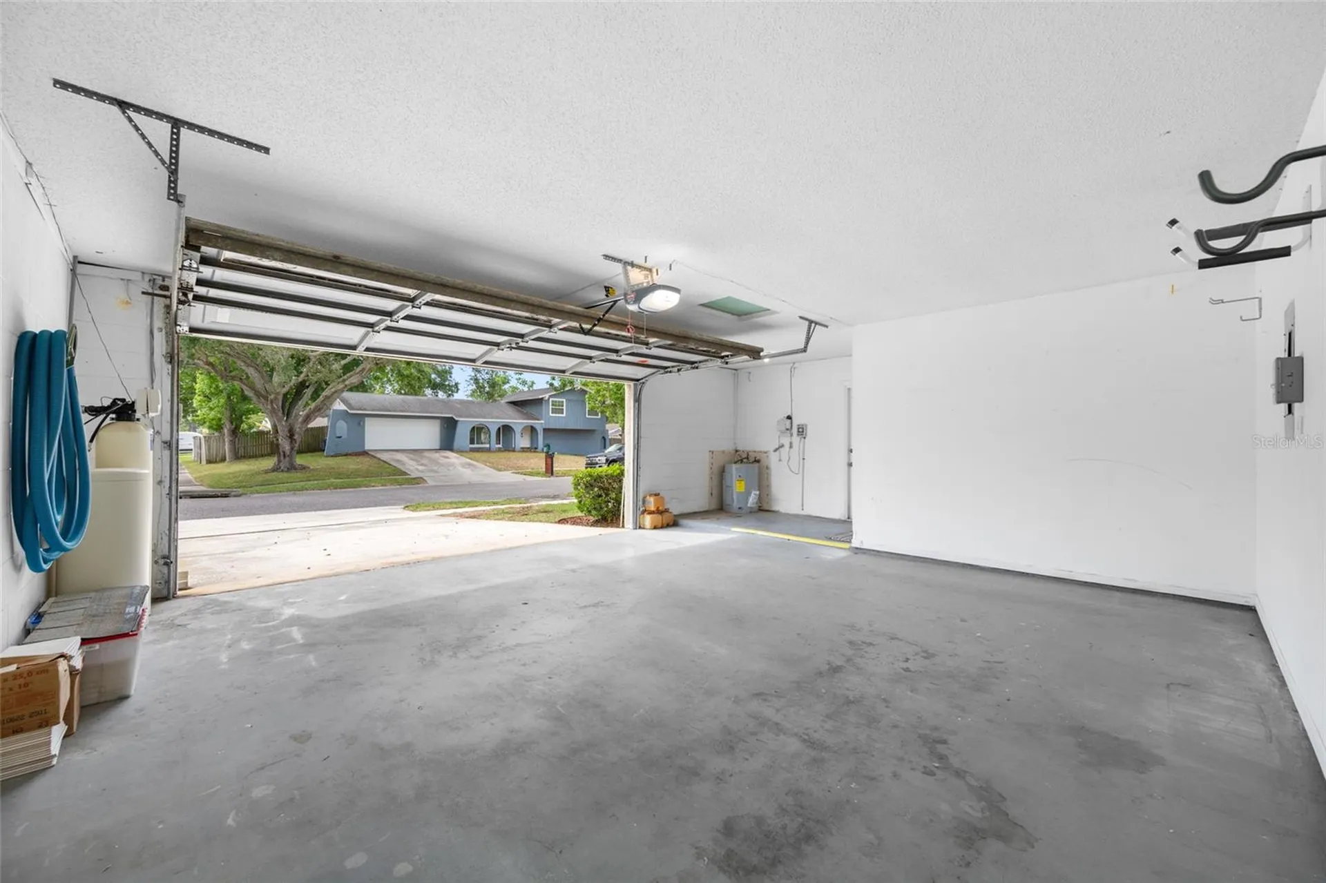 4448 Ranchwood Lane Tampa FL 33624