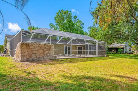 4448 Ranchwood Lane Tampa FL 33624