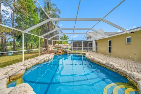 4448 Ranchwood Lane Tampa FL 33624