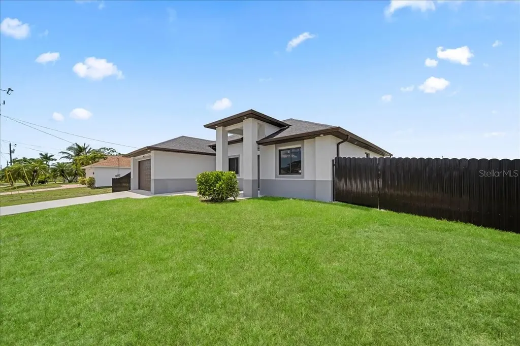 1925 NW 15th Terrace Cape Coral FL 33993