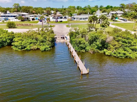 5240 Drew Road Venice FL 34293