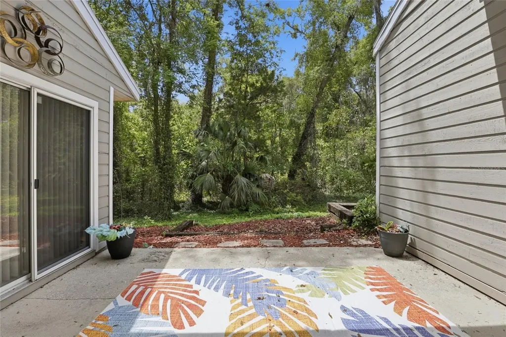 829 NW 124th Drive Newberry FL 32669