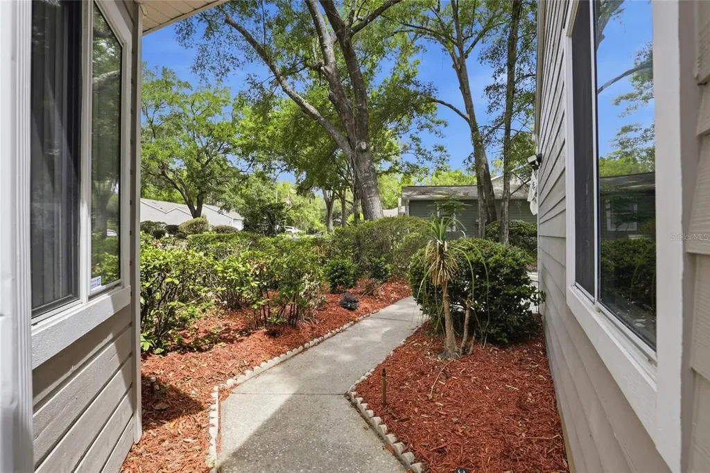 829 NW 124th Drive Newberry FL 32669