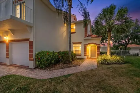 7343 Fountain Palm Circle Bradenton FL 34203