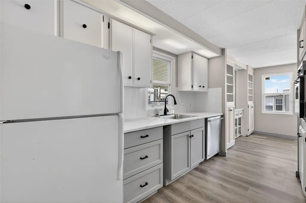 488 Marina Lane Tavares FL 32778