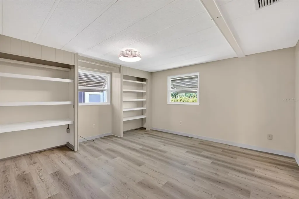 488 Marina Lane Tavares FL 32778