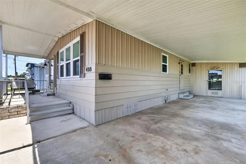 488 Marina Lane Tavares FL 32778