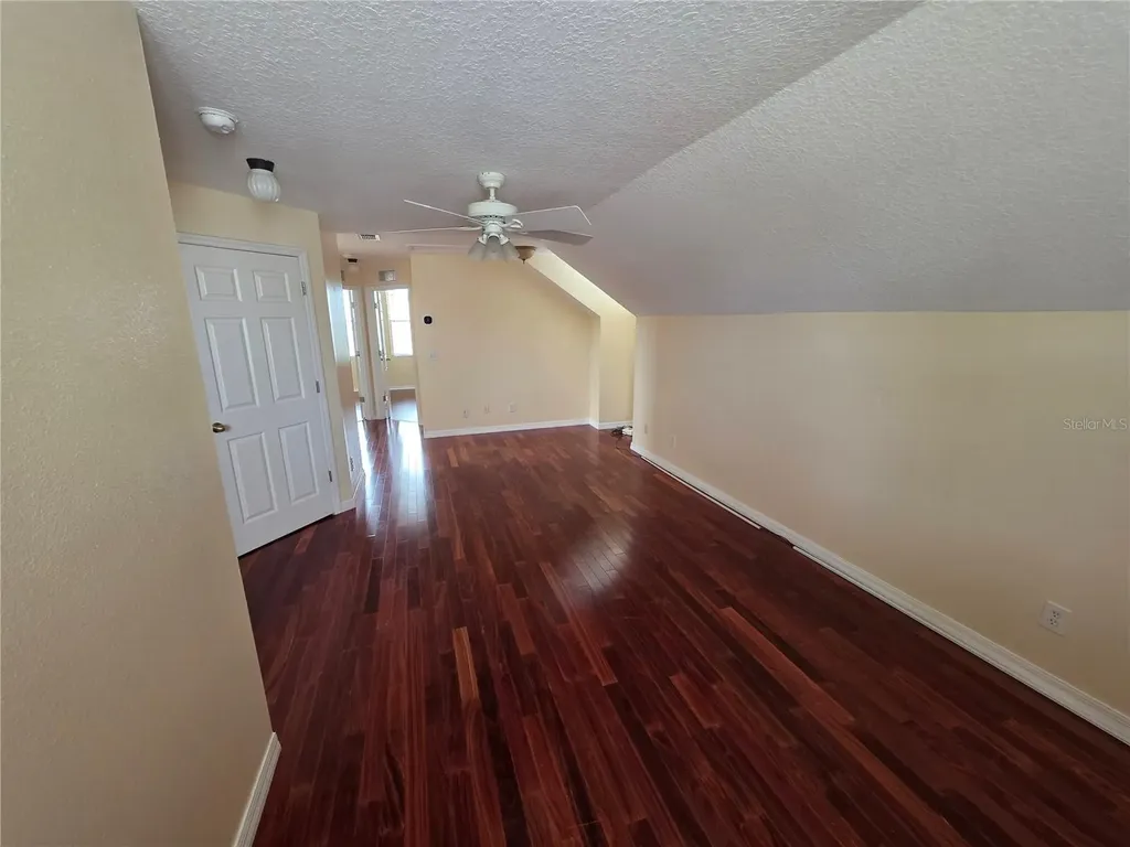 1690 Meadow Oak Lane Tarpon Springs FL 34689