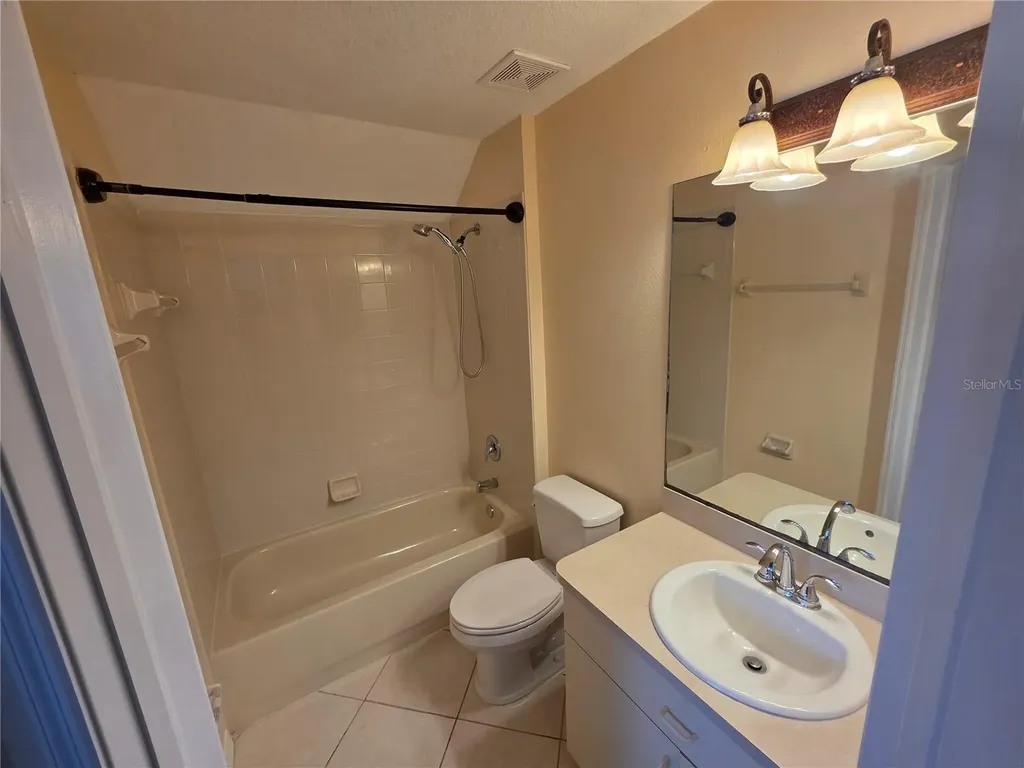 1690 Meadow Oak Lane Tarpon Springs FL 34689