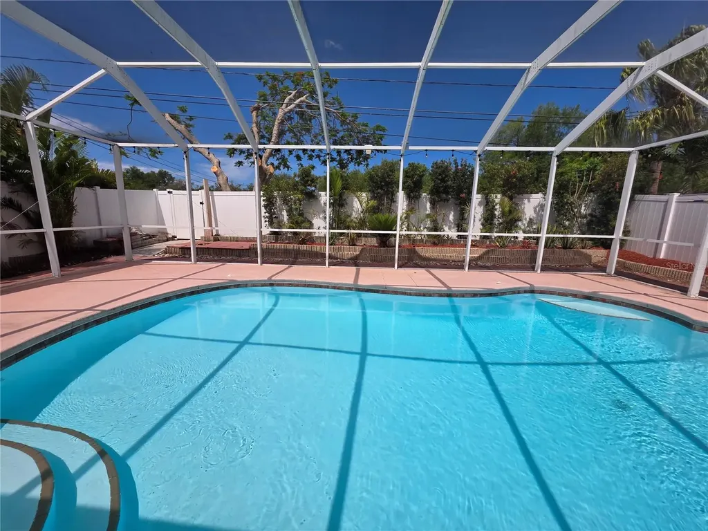 1690 Meadow Oak Lane Tarpon Springs FL 34689