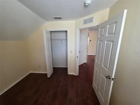 1690 Meadow Oak Lane Tarpon Springs FL 34689