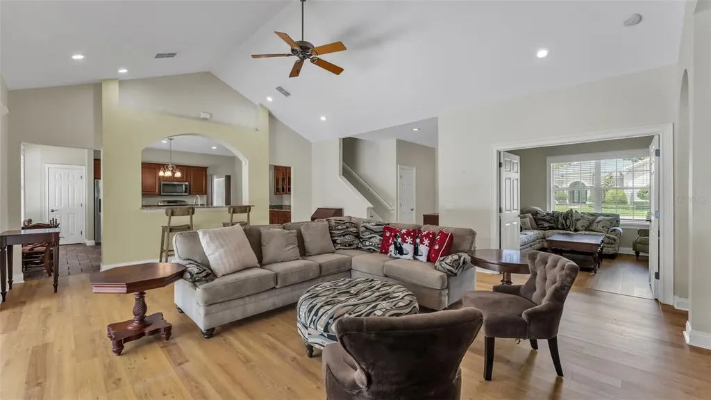 143 Shannon Oaks Drive Lakeland FL 33813