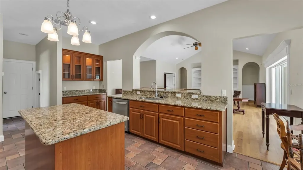 143 Shannon Oaks Drive Lakeland FL 33813