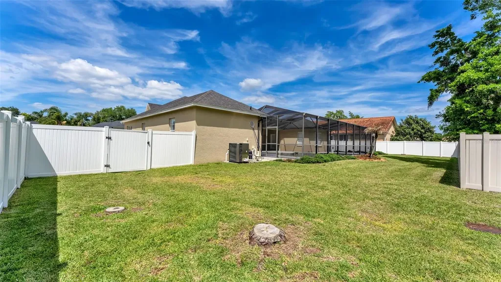 143 Shannon Oaks Drive Lakeland FL 33813