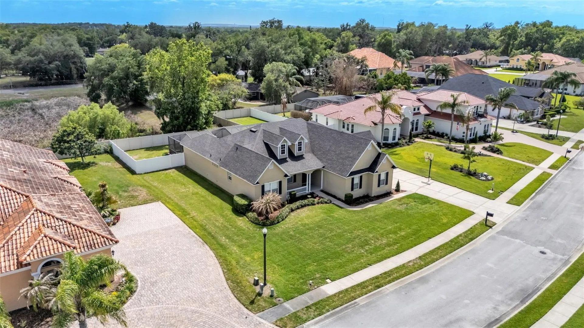 143 Shannon Oaks Drive Lakeland FL 33813
