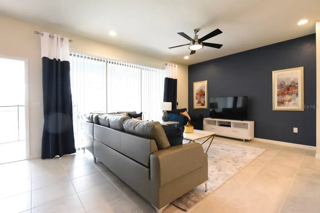 8942 Sydney Avenue Kissimmee FL 34747